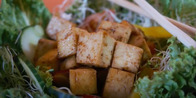 Comment préparer salade de tofu