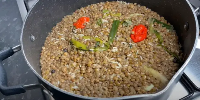 Préparer casserole de riz et de lentilles
