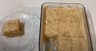 Gâteau meringue à la mangue et au café