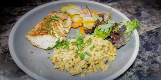 Préparer filets de vivaneau en risotto de champignons