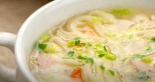 Faire soupe nouille courgettes tomates