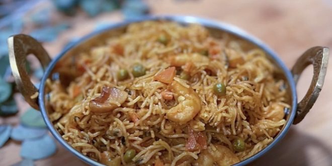 Ragoût de pâtes cheveux d’ange avec des crevettes