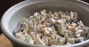 Faire salade Athéna de poulet et de noix