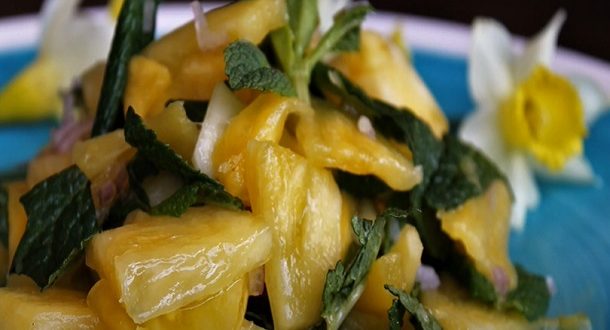 Faire salade Hula d’ananas de Larry