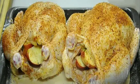 Faire cuire poulet farci glacé aux pommes