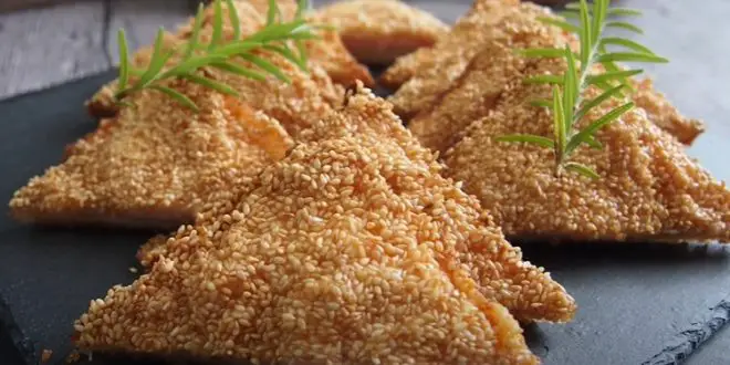 Faire la préparation des toasts aux crevettes