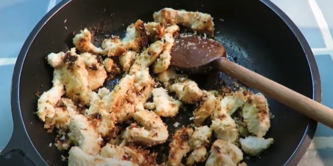 Poulet à la noix de coco et au chutney de fruits frais