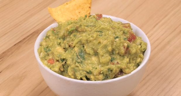 Préparer recette guacamole mexicaine